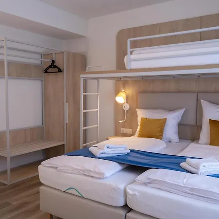 Fairschlafen Boutique Mit Hotelkomfort - Kapitaenszimmer 0-01 * Neustadt in Holstein